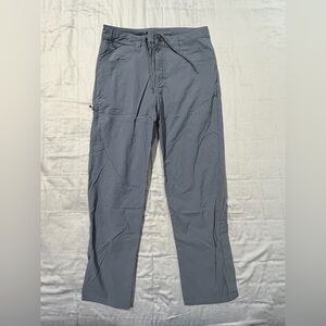 Patagonia Men's Cargo Pants in Gray
